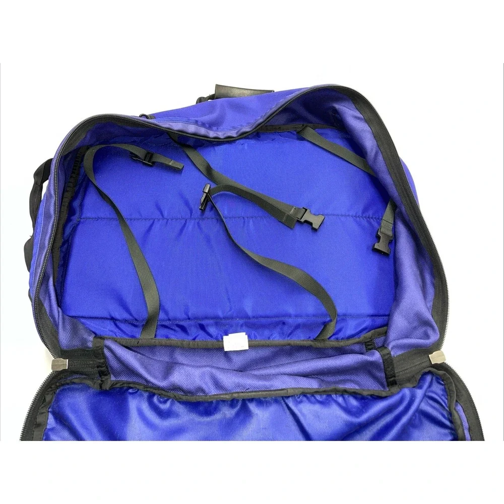 Vintage Patagonia Convertible‎ Duffle - Backpack Shoulder Overnight Bag Purple